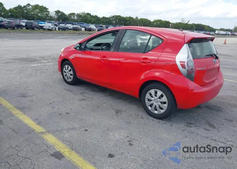 2014 Toyota Prius C One z USA, uszkodzony, nr VIN JTDKDTB36E1083182